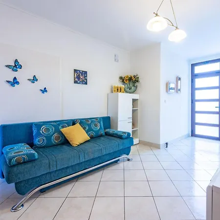 아파트 Geraeumige Mit Eigener Terrasse By Interhome 두브로브니크