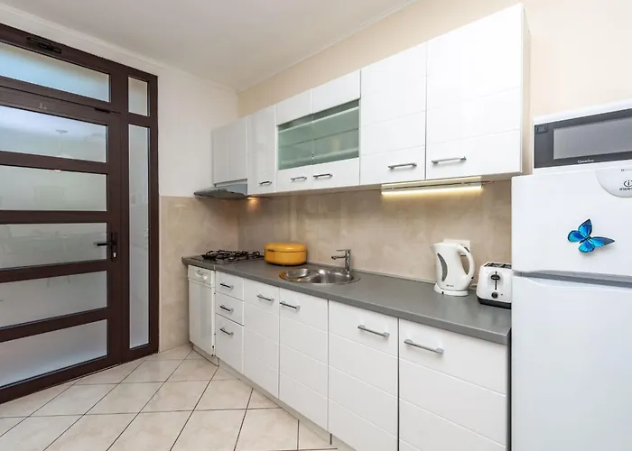 아파트 Geraeumige Mit Eigener Terrasse By Interhome 두브로브니크