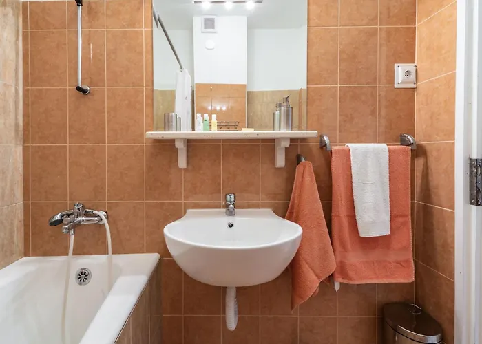 Geraeumige Mit Eigener Terrasse By Interhome 아파트