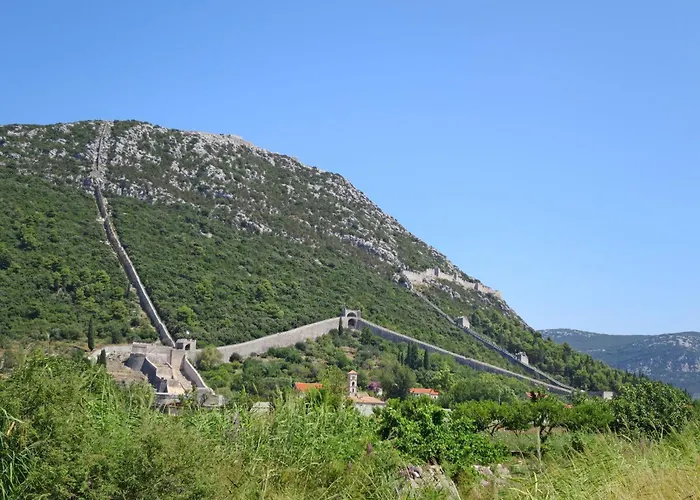 아파트 Geraeumige Mit Eigener Terrasse By Interhome *